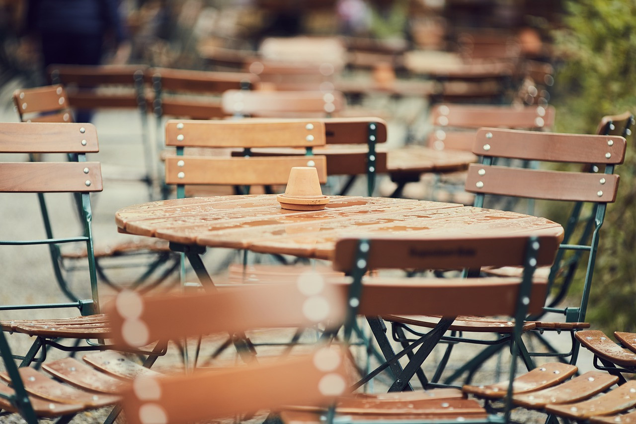 Поставки деревянной мебели из тропических стран обеспечили рост всего импорта Евросоюза