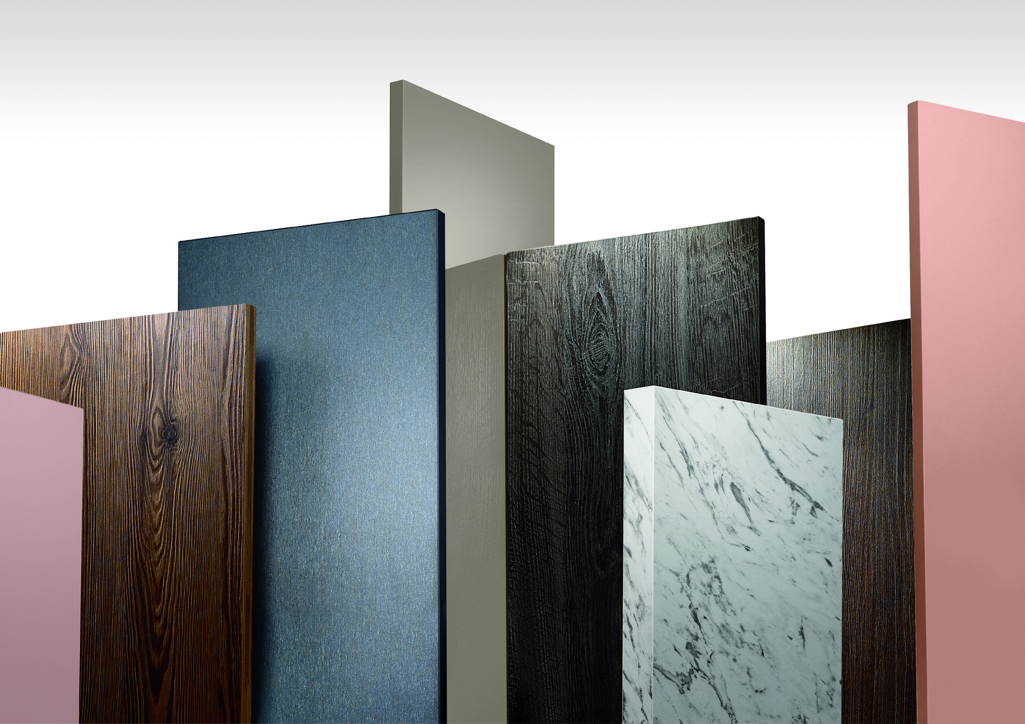 В первой половине 2021-2022 фингода оборот Egger Group составил почти два миллиарда евро