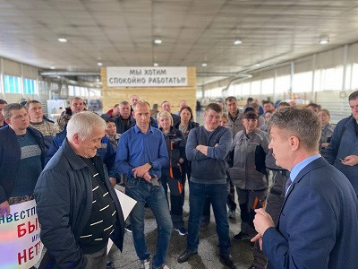 Сотрудники &laquo;Содружества&raquo; обсудили расторжение договоров аренды с главой Минприроды Алтайского края