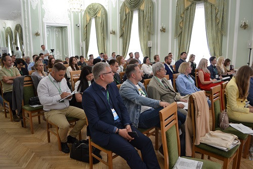 Первый день Мебельного бизнес-форума представил отраслевую аналитику и прогнозы